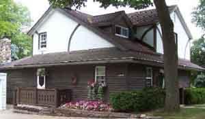 5504 Avena Ct., Greendale, WI 53129