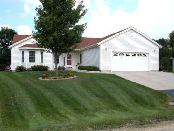 3931 Wildlife Ct., Slinger, WI 53086