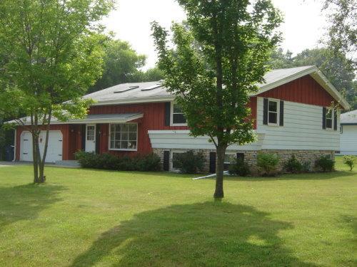 3455 E Ruth Ellen Ln., Oak Creek, WI 53154