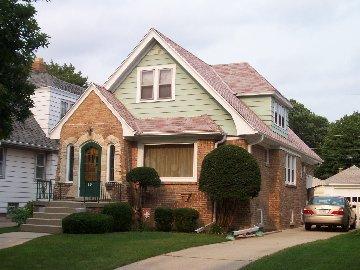 2008 N 86th St., Wauwatosa, WI 53226