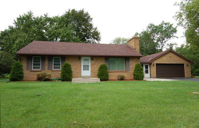 6121 S 36th St., Greenfield, WI 53221