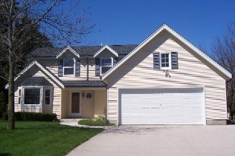4401 S 112th St., Greenfield, WI 53228