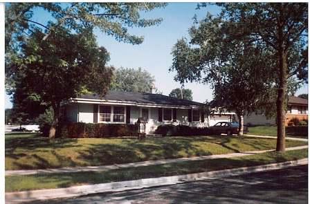 W149N8378 Norman Dr, Menomonee Falls, WI 53051