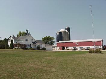 16516 Hwy 42, Cleveland, WI 53015