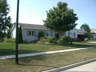 2406 Kellner St., Manitowoc, WI 54220