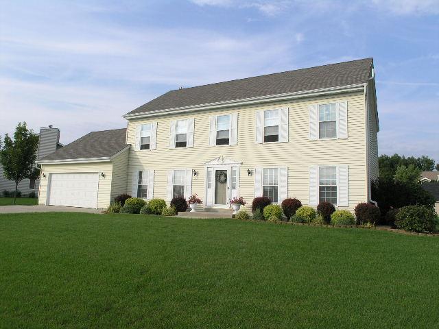 3400 E Debbie Dr., Oak Creek, WI 53154