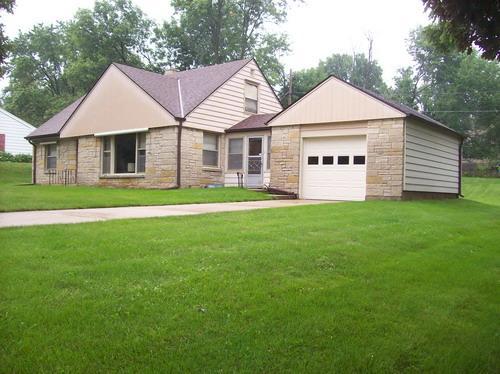 12620 W Needham Dr., New Berlin, WI 53151