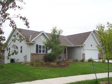 312 Richards Pl., West Bend, WI 53095