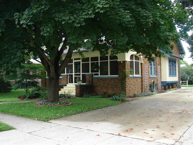 2932 Elm, East Troy, WI 53120