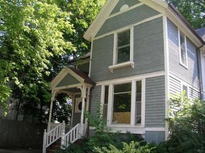 1009 Park Ave., Racine, WI 53403