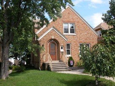 539 3rd Ave., West Bend, WI 53095