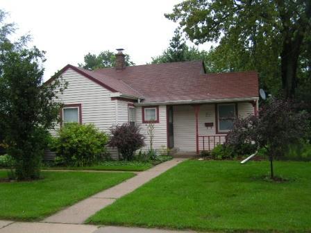 W161N9004 Hayes Ave., Menomonee Falls, WI 53051
