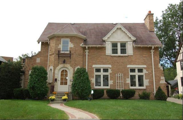 6903 W Wisconsin Ave., Wauwatosa, WI 53213