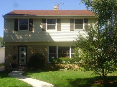 5651 N Bay Ridge, Whitefish Bay, WI 53217