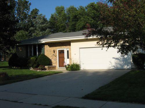 414 S Colonial Pkwy., Saukville, WI 53080