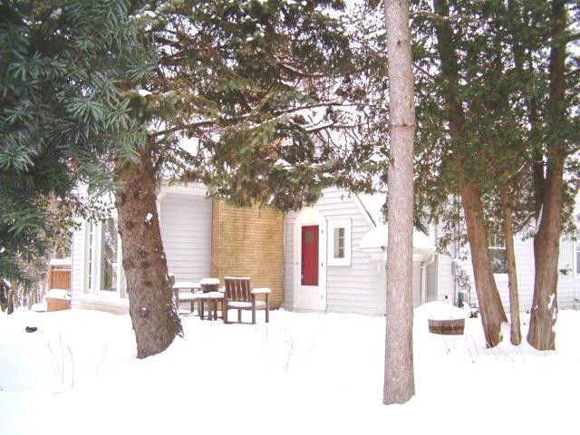 9383 N Pheasant Ln., River Hills, WI 53217