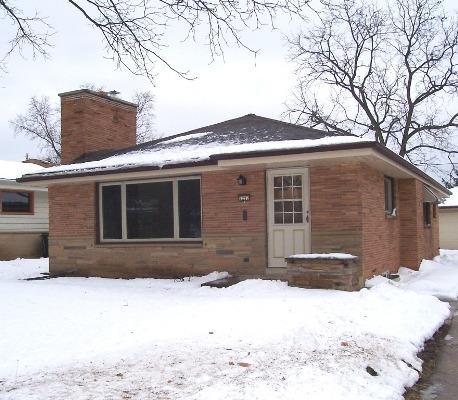 2222 N 103rd St., Wauwatosa, WI 53226