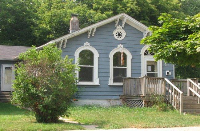 918 Racine St., Racine, WI 53401