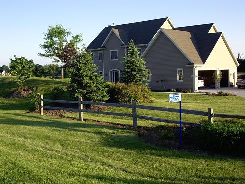 W375N7925 Mcmahon Rd., Oconomowoc, WI 53066