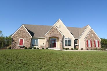 N37W22866 Wyndemere Dr., Pewaukee, WI 53072