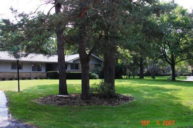 11441 Haleco, Hales Corners, WI 53130