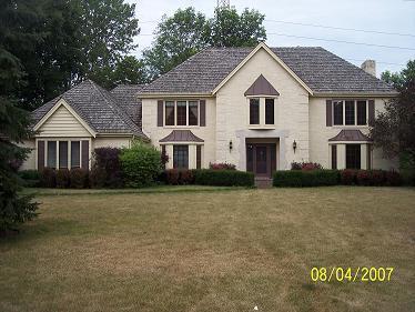 1945 Derrin Ln., Brookfield, WI 53045