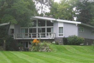 2520 Rivershore Dr, Mount Pleasant, WI 53405