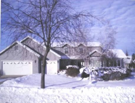 614 W Morningside Ct., Saukville, WI 53080