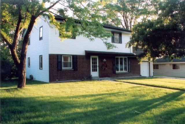 N94W16603 Cumberland Rd., Menomonee Falls, WI 53051