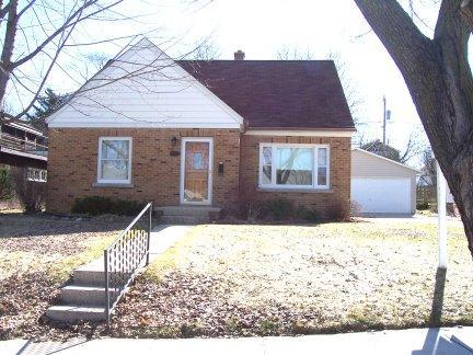 213 S 12th Ave., West Bend, WI 53095