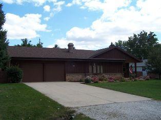 5730 S 42nd St., Greenfield, WI 53221