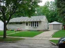 6325 W Euclid, Milwaukee, WI 53219