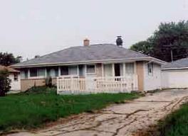 7209 Lone Elm Dr, Caledonia, WI 53402