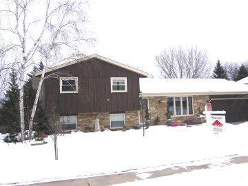 1017 Cherrywood Cir., West Bend, WI 53090