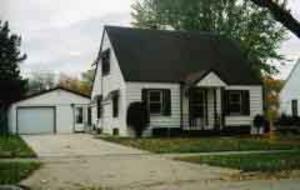 129 Coolidge Ave., Waukesha, WI 53186