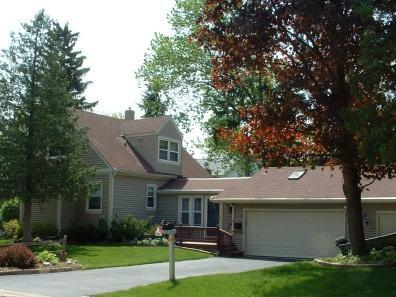 639 Anne St., Oconomowoc, WI 53066