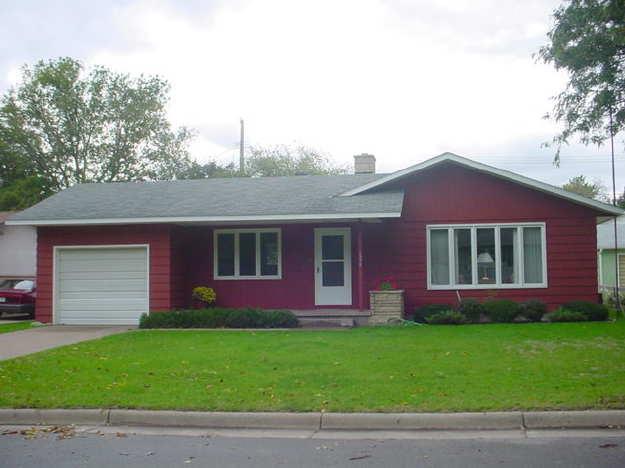 1334 S 27th St., La Crosse, WI 54601