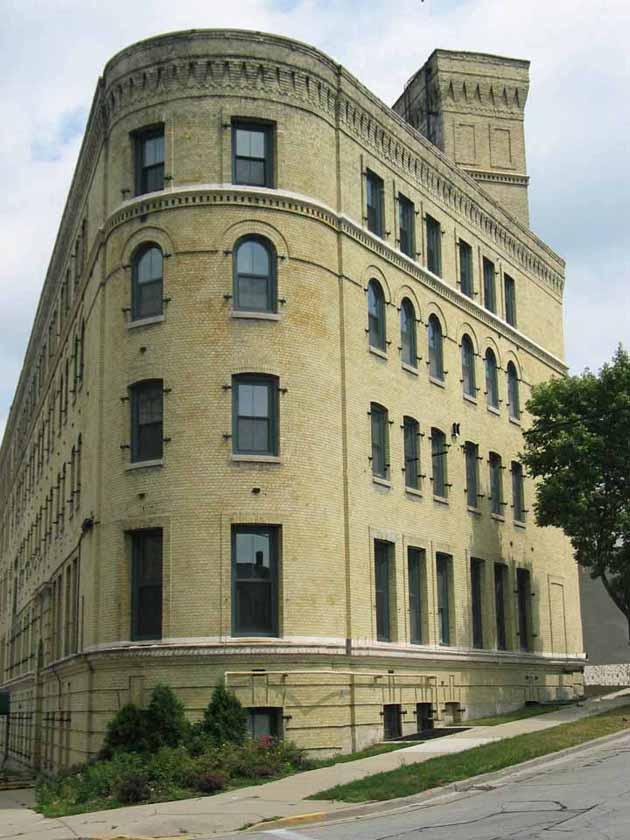 1818 N Water St. #203, Milwaukee, WI 53202