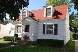 4829 N Hollywood, Whitefish Bay, WI 53217