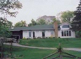 1919 Milky Way, Waukesha, WI 53189