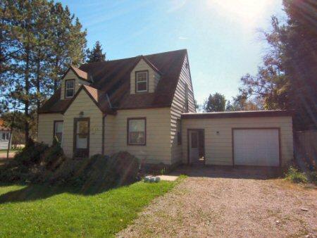273 E Commerce, Slinger, WI 53086