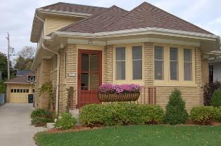 4313 N Prospect Ave, Shorewood, WI 53211