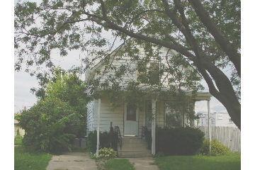 2208 54th St., Kenosha, WI 53140