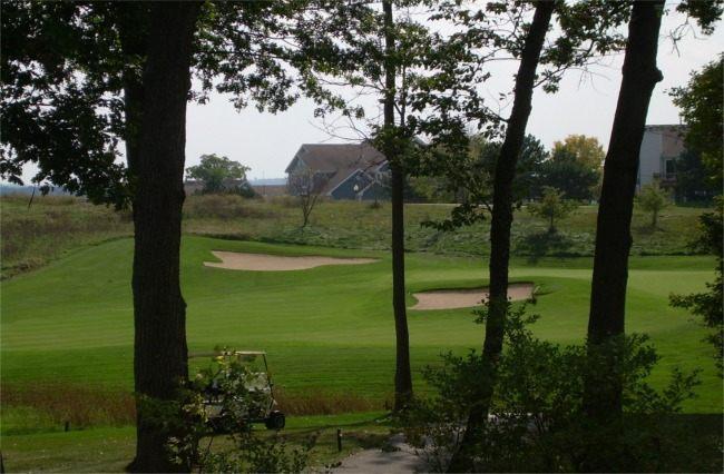 1607 Woodland Dr #12-69, Geneva, WI 53147