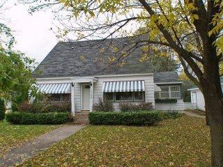 1730 Bainbridge St., Campbell, WI 54603