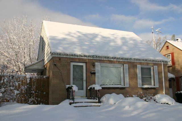 2725 S 49th St., Milwaukee, WI 53219