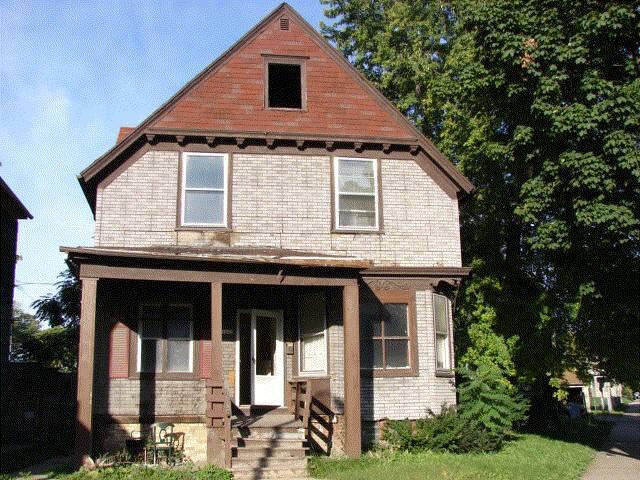 1649 N 35th St., Milwaukee, WI 53208