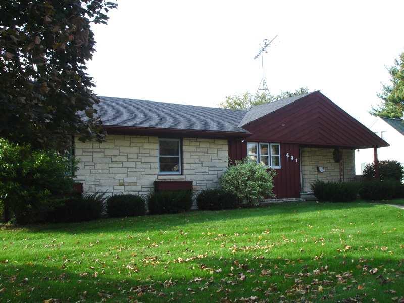 431 Summit St., Hartford, WI 53027
