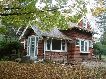 910 W Green Tree Rd., River Hills, WI 53217
