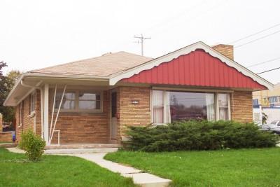 5579 N Mohawk Ave., Glendale, WI 53217